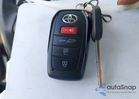 2024 Toyota Corolla Cross Xle from USA, damaged, VIN 7MUDAABG8RV084826